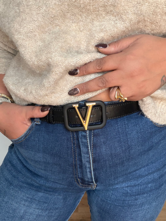 Cinturón Victoria con Hebilla Dorada - Complemento de Moda Mujer