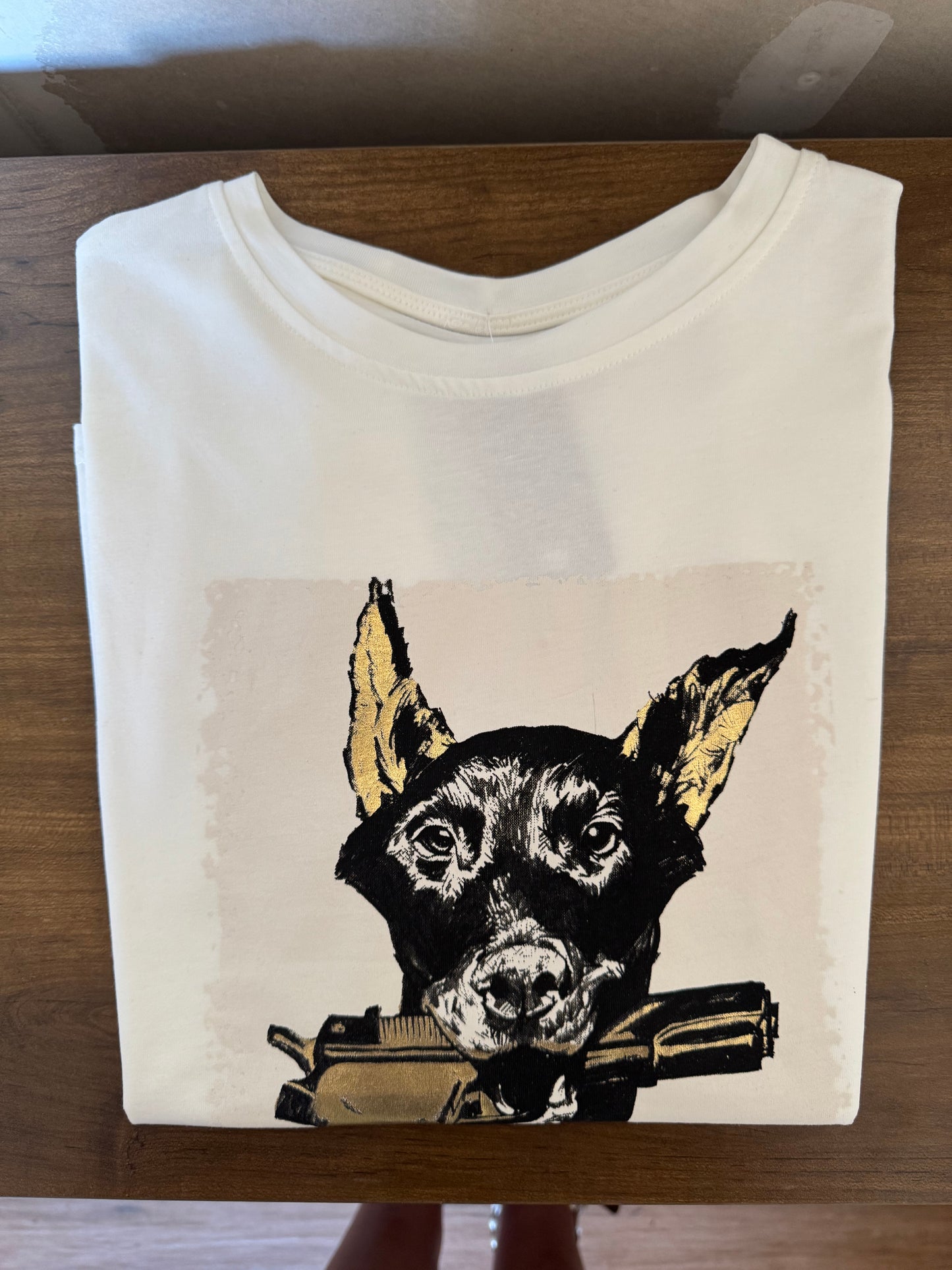 Camiseta dóberman