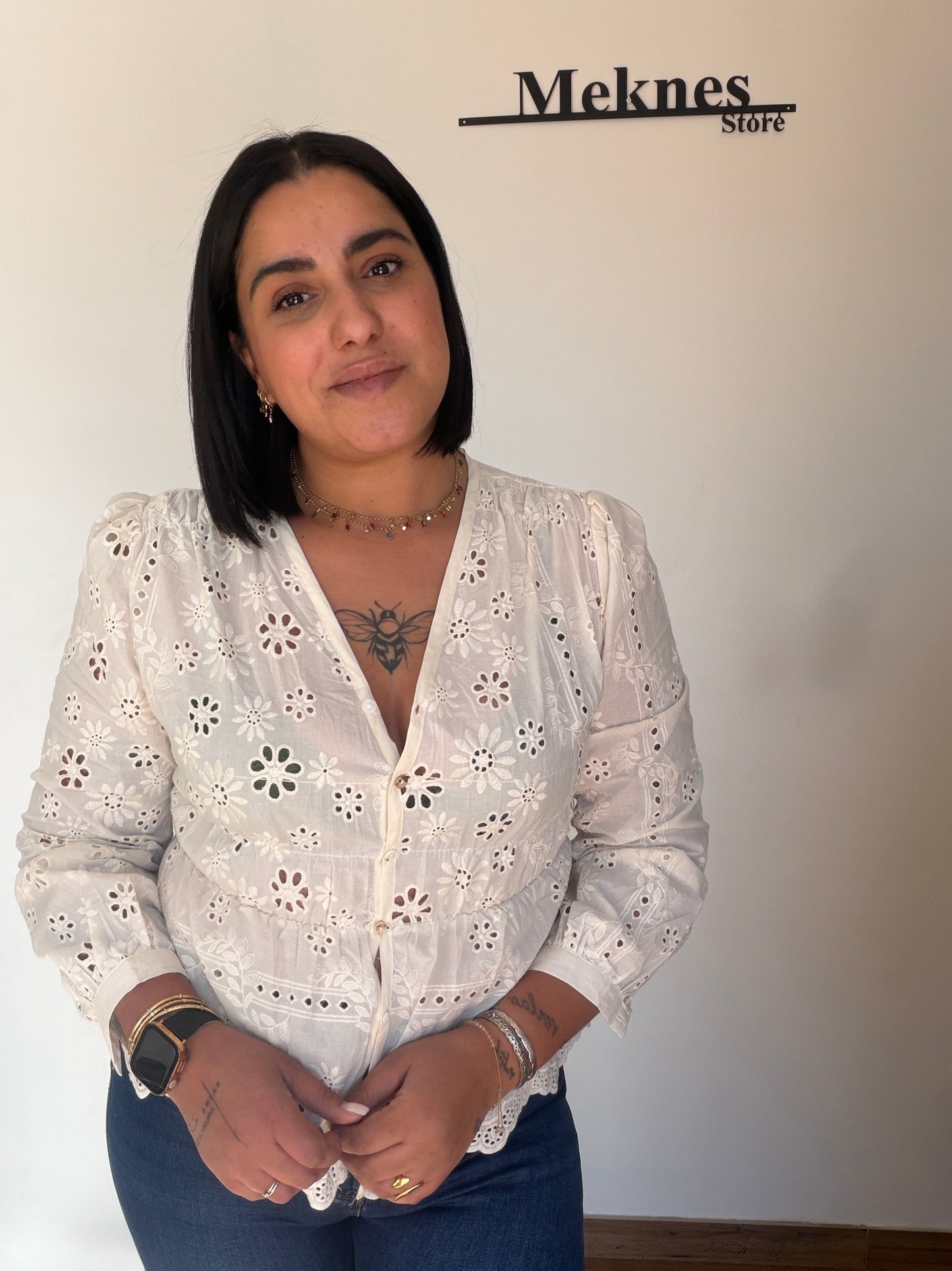 Blusa París - Delicadeza Troquelada Premium