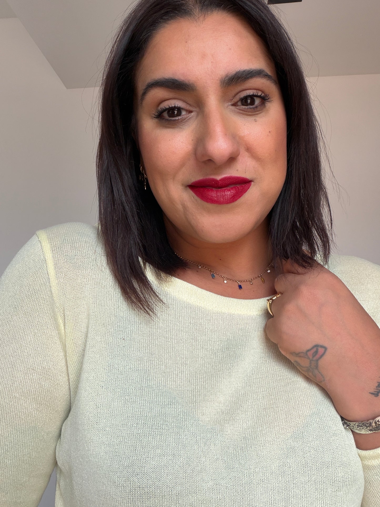 Camiseta de Punto Fino Essential - Tacto Suave (Talla Única hasta 46)