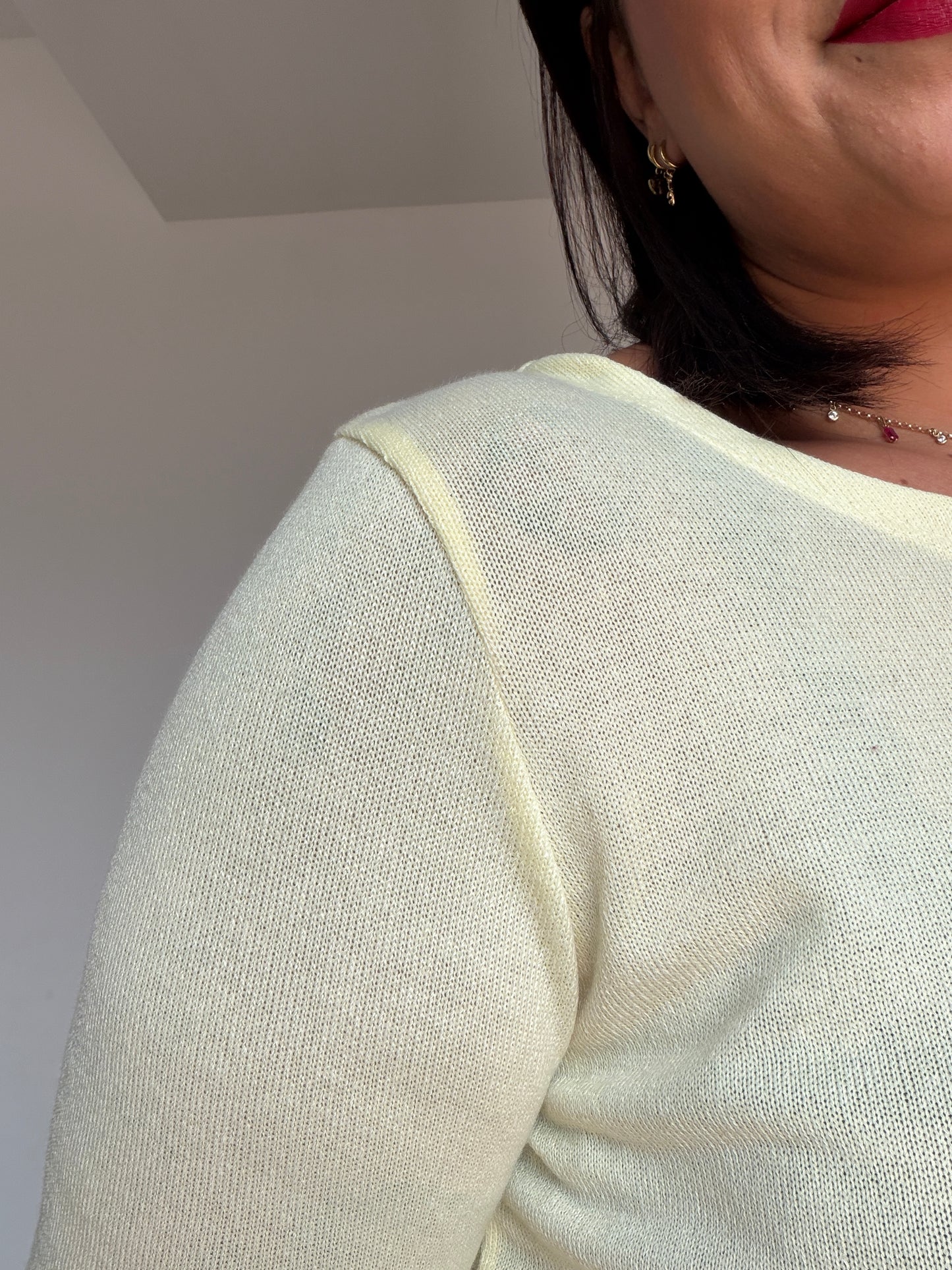 Camiseta de Punto Fino Essential - Tacto Suave (Talla Única hasta 46)