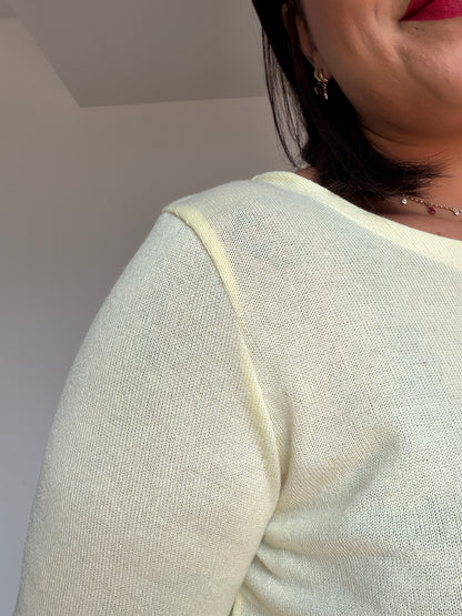 Camiseta de Punto Fino Essential - Tacto Suave (Talla Única hasta 46)