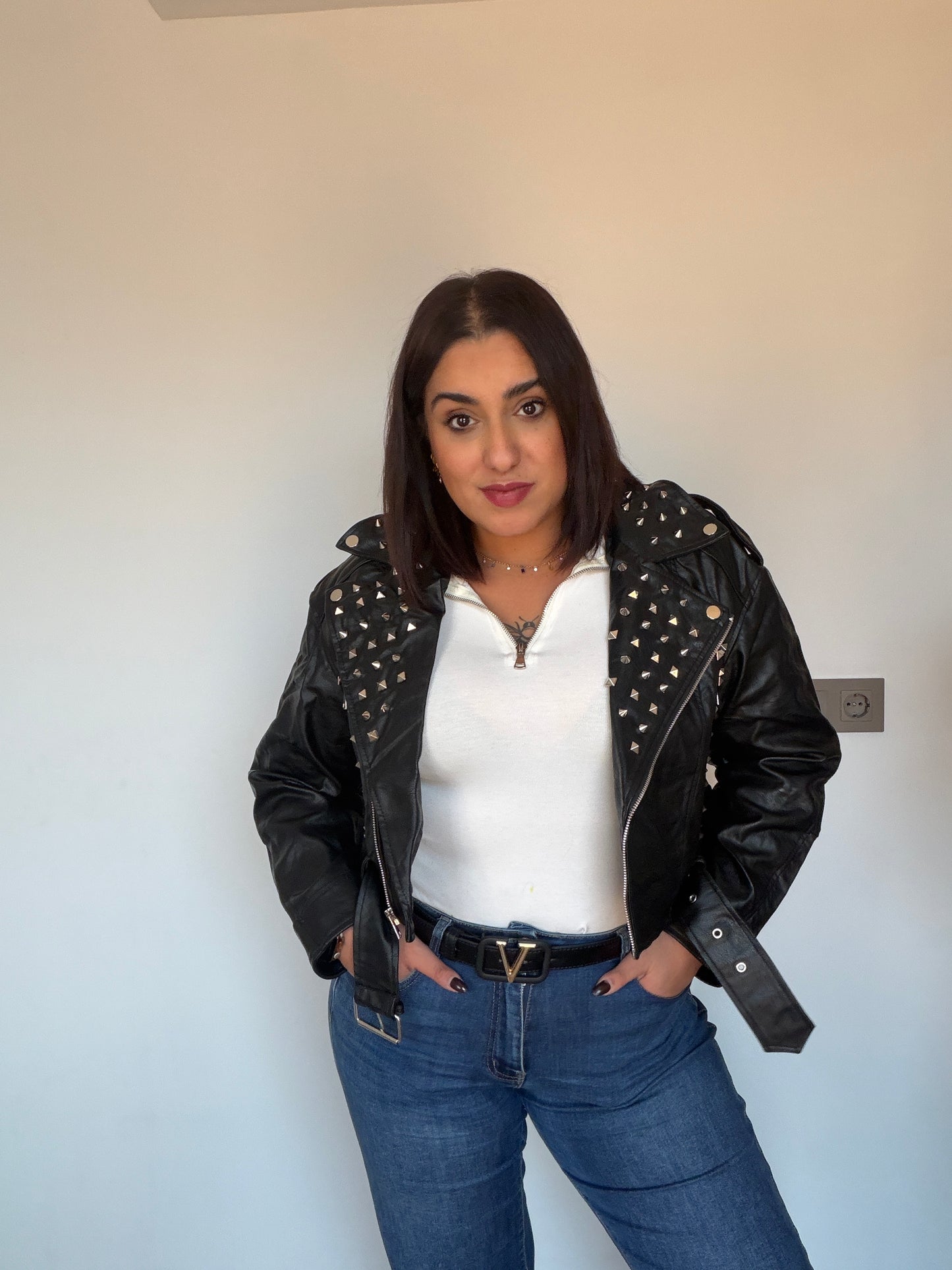 Cazadora Biker Rock - Polipiel con Tachuelas y Actitud