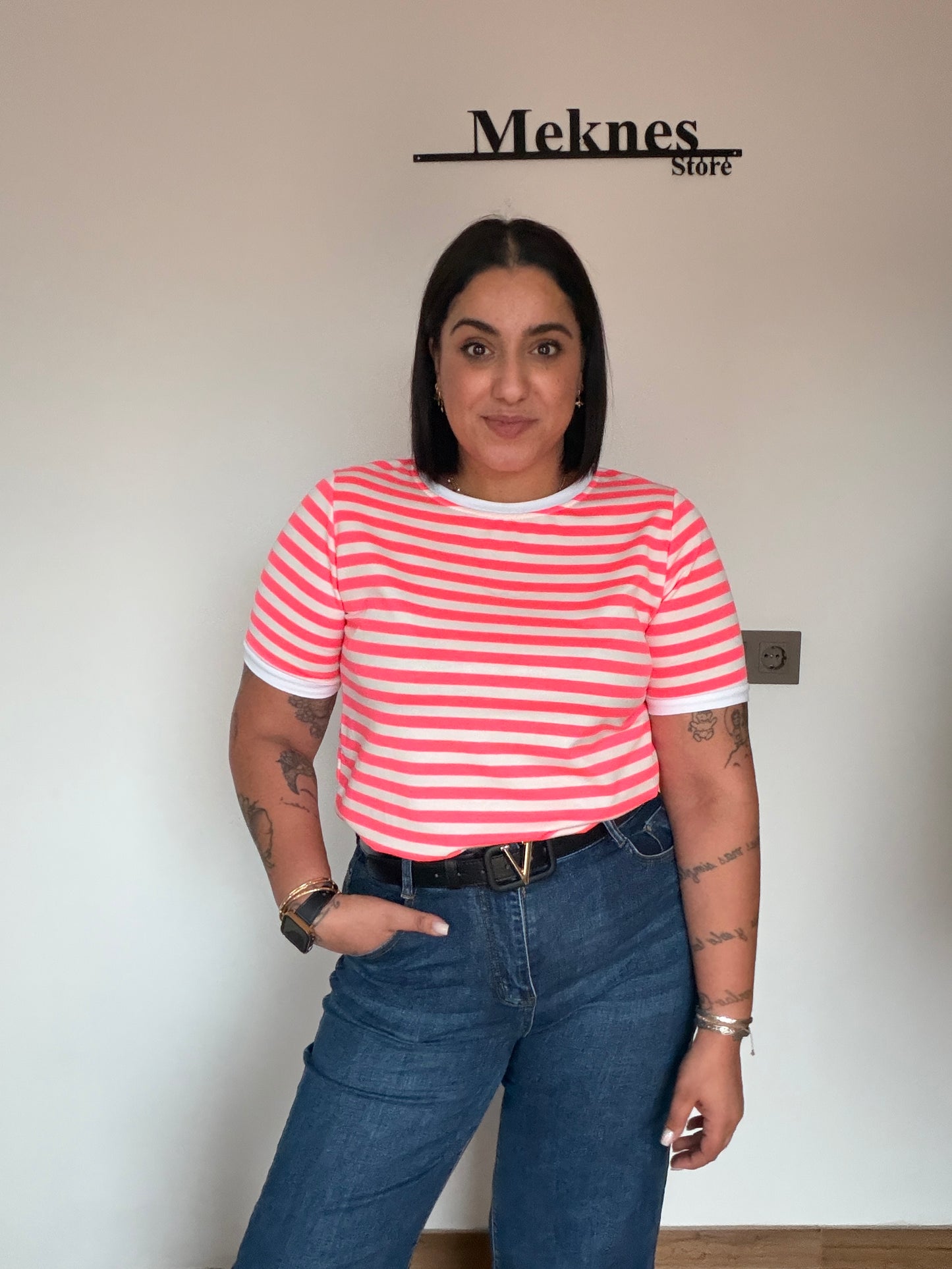 camiseta-rayas-rosa-neon-fluor-mujer-meknes