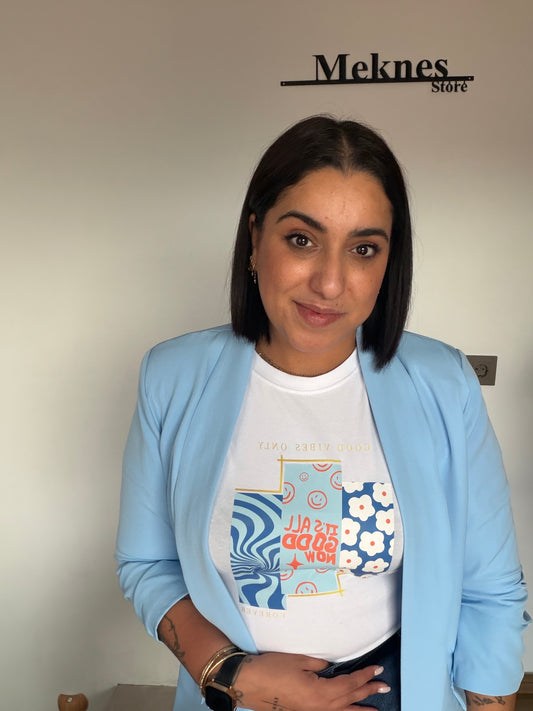 camiseta-smile-good-vibes-azul-patchwork-meknes