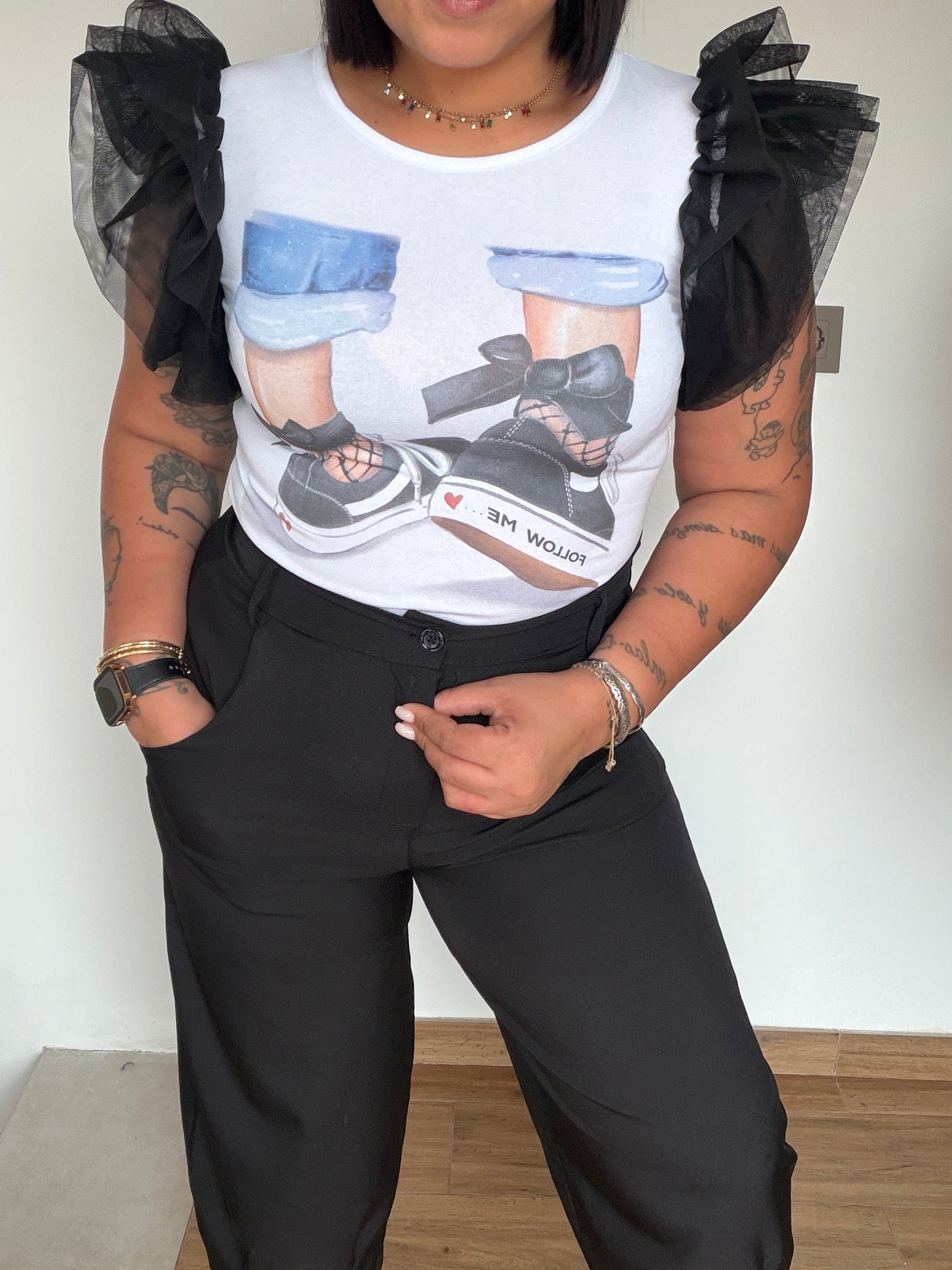 detalle-manga-volantes-tul-plumeti-moda-mujer