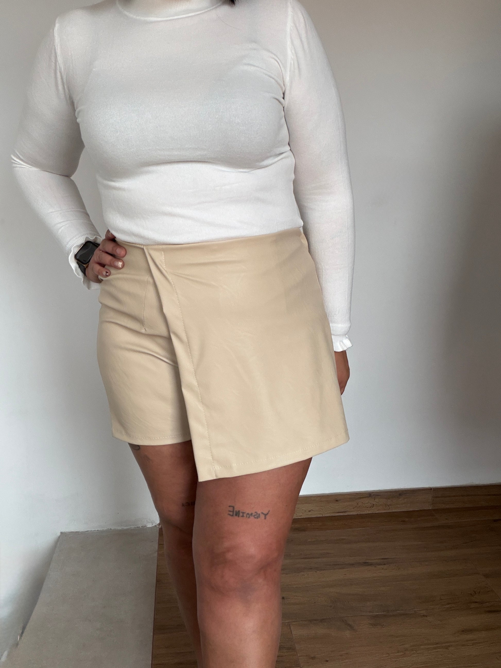 falda-pantalon-polipiel-marron-chocolate-moda-mujer