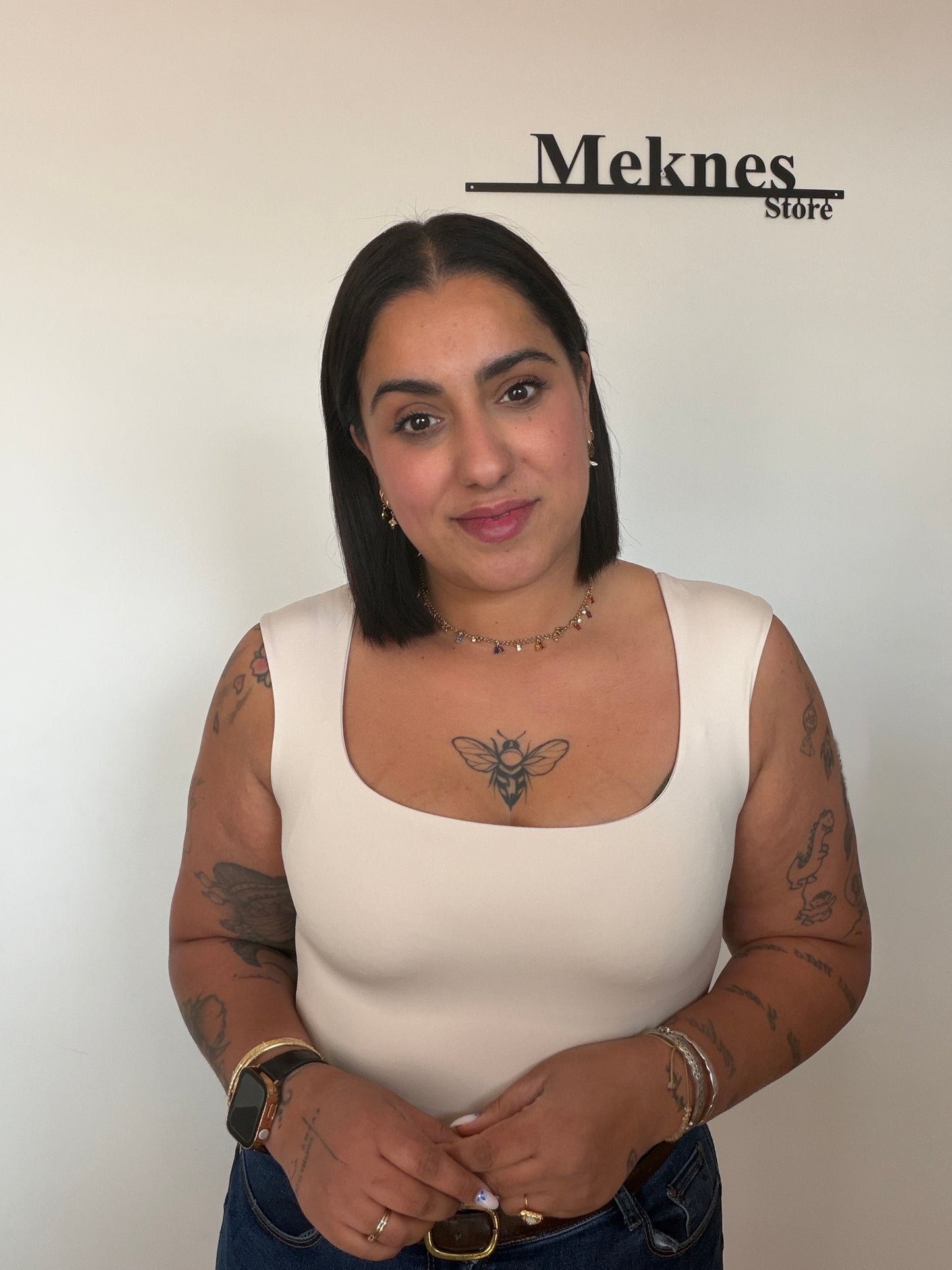 Fondo de armario mujer body básico color beige con tirantes anchos