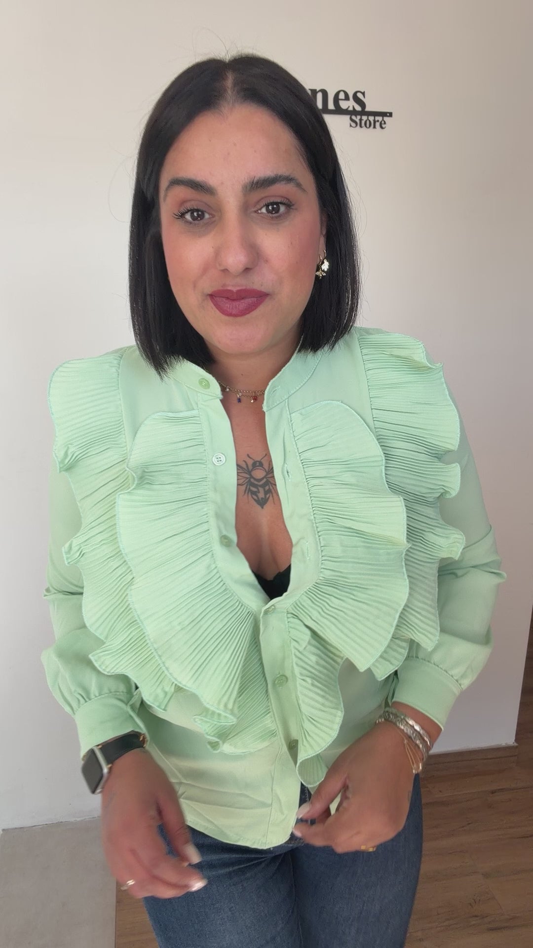 Blazer mujer blanca con manga fruncida estilo París sin botones Meknes Store